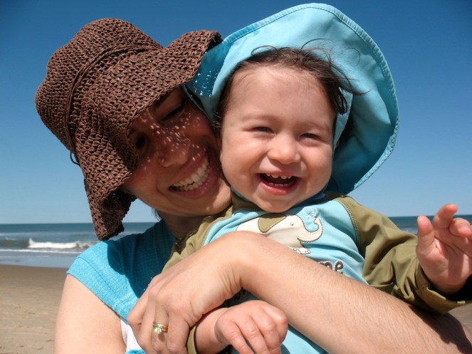 em-with-baby-eliot-at-beach